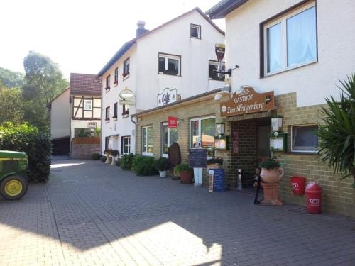Landgasthof Zum Heiligenberg Hotel in Thuringia, Germany