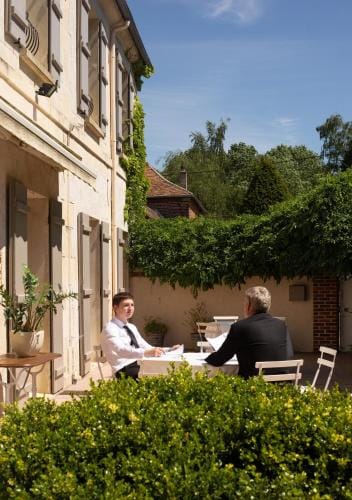 Ferme du Roy Hotel in Île-de-France