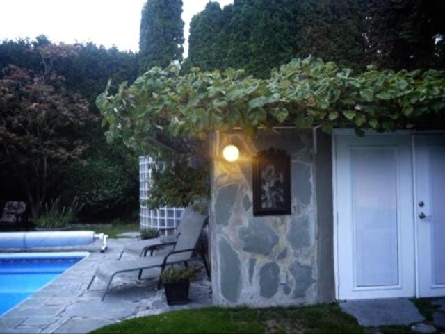 The Stone Hedge Bed and Breakfast Hotel in Richmond