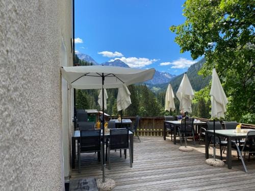 Gasthaus Edelweiss Inn in Canton of Grisons