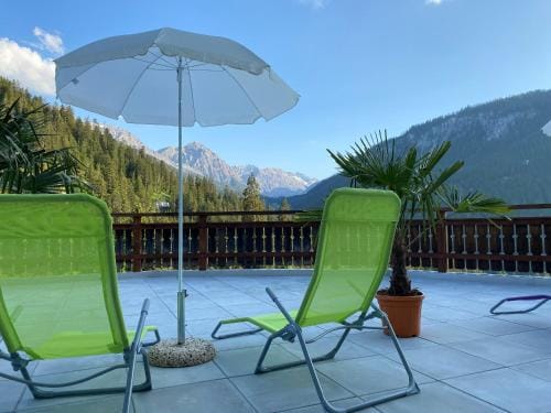Gasthaus Edelweiss Inn in Canton of Grisons