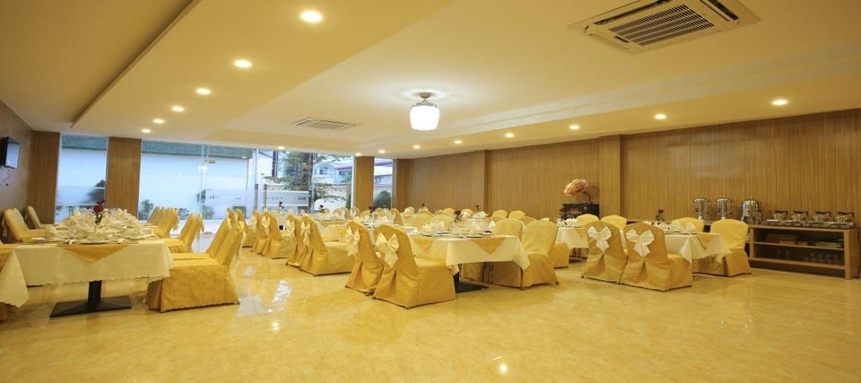 Red Palace Hotel Hotel in Da Nang