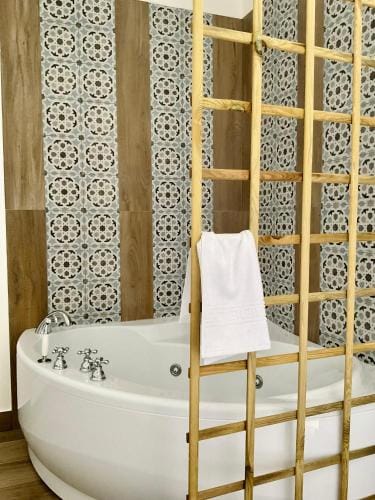 Guar Country Resort Hotel in Campania