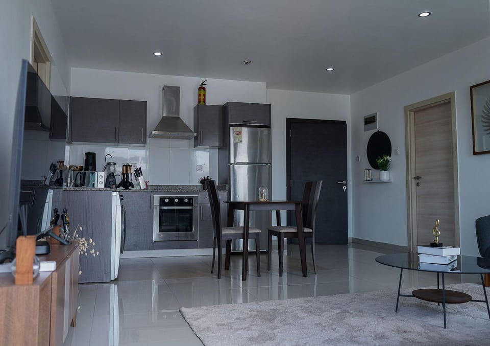Chic and stylish 2 bedroom apartment Hotel in Accra