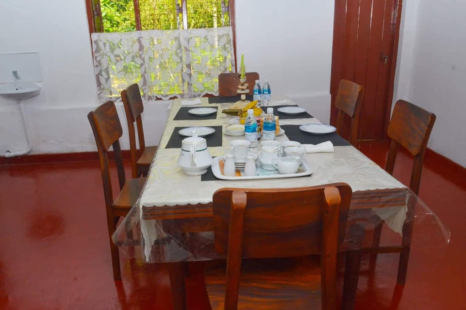 Sommersheild Cottage Hotel in Central Province