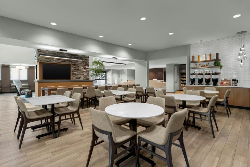 Residence Inn by Marriott Sacramento Cal Expo Hotel in Sacramento
