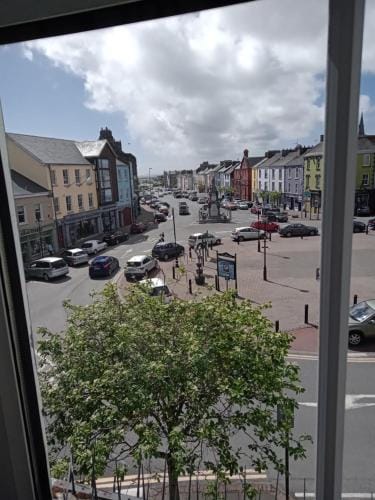 Buggle's Pub and Accommodation Hotel in County Clare