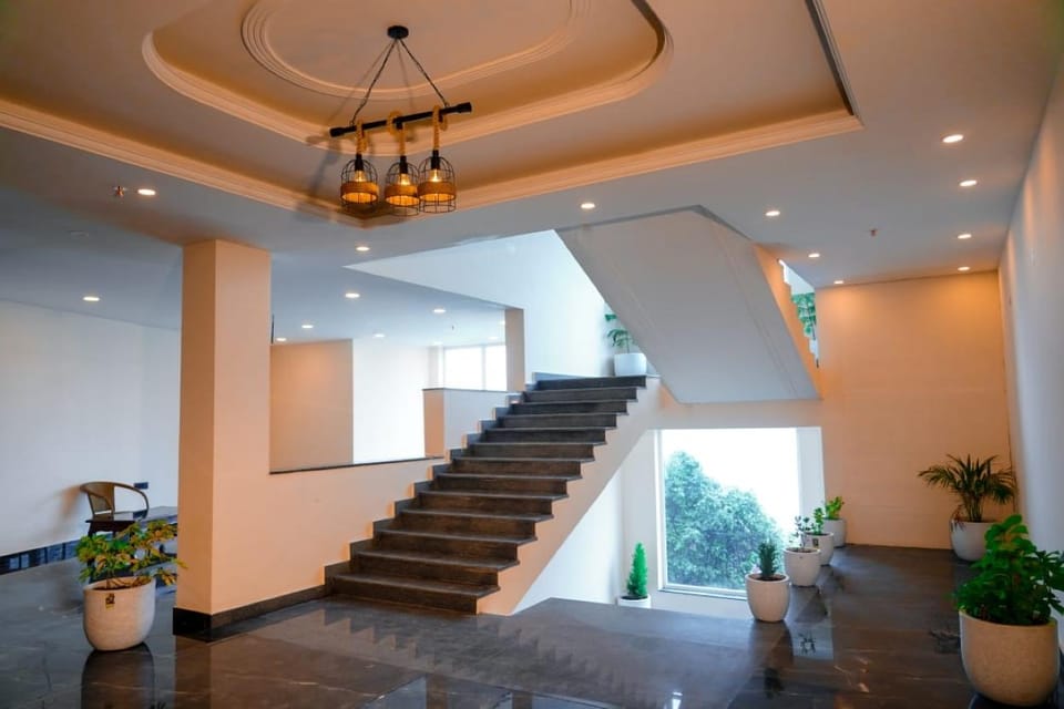 Clovis Hotel & Restaurant Hotel in Himachal Pradesh
