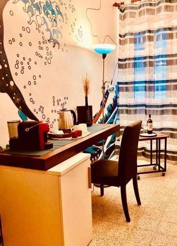 Echoes room 20 minuti dal centro di Firenze Hotel in Prato