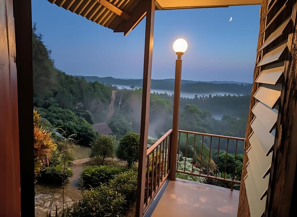 Phumork Camp Phu Chi Fa Hotel in Laos
