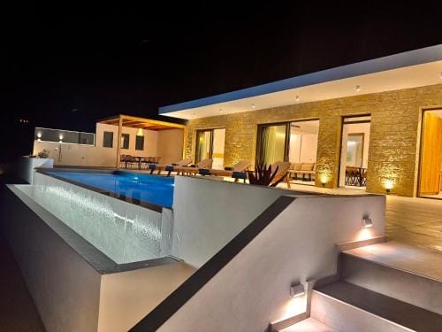 ANESSIS Villas and Suites Hotel in Crete