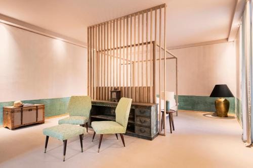 ASILO in BAROLO Hotel in Liguria