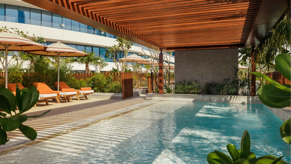 Private pool
