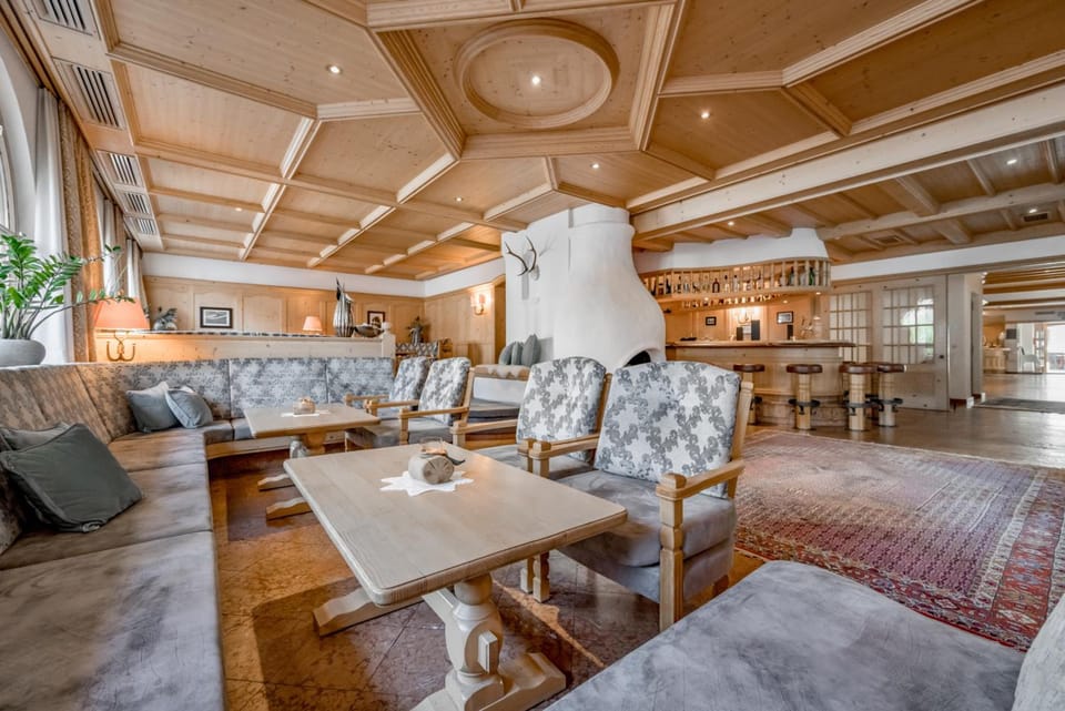 Bar/lounge