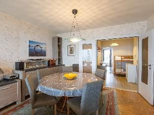 Apartment on the first floor with sea view Hotel in Middelkerke