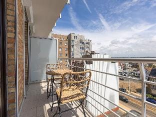 Spacious apartment on the seafront Hotel in Middelkerke