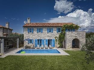 Villa Nina Comfortable holiday residence Hotel in Fažana