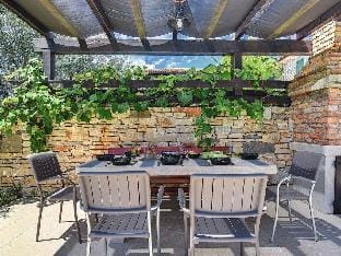 Villa Nina Comfortable holiday residence Hotel in Fažana