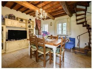 Villa al Molino Comfortable holiday residence Hotel in Tuscany