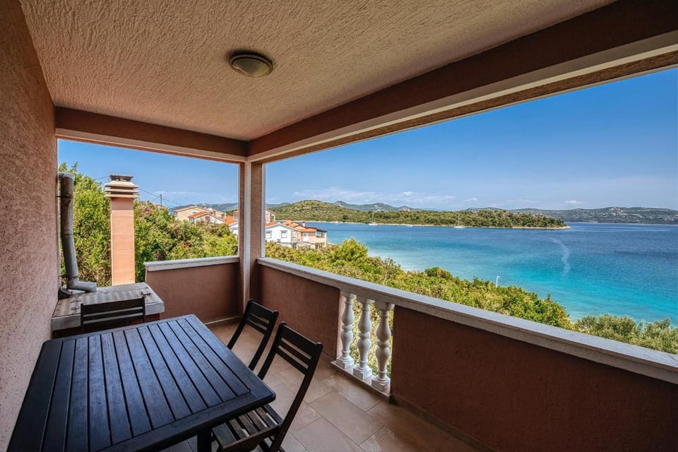 Villa Lily Comfortable holiday residence Hotel in Zadar County