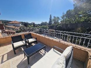 Mont Cabasse Comfortable holiday residence Hotel in Sainte-Maxime