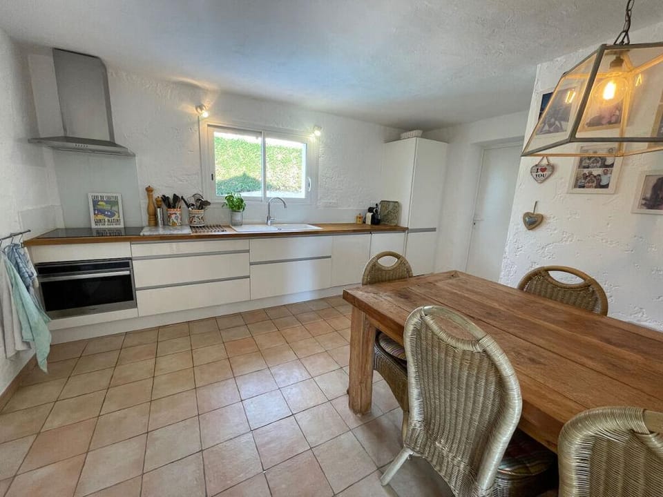 Villa Hill Top - Les Issambres Hotel in Roquebrune-sur-Argens