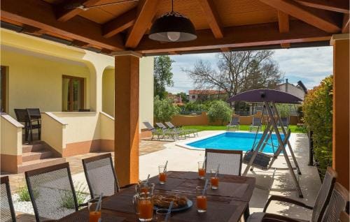 Villa Linden Tree Hotel in Pula