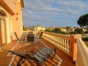 Villa heated pool, BBQ Hotel in San Pedro de Alcántara