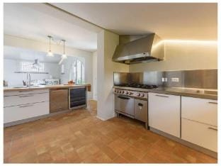 Villa Farneta Comfortable holiday residence Hotel in Umbria