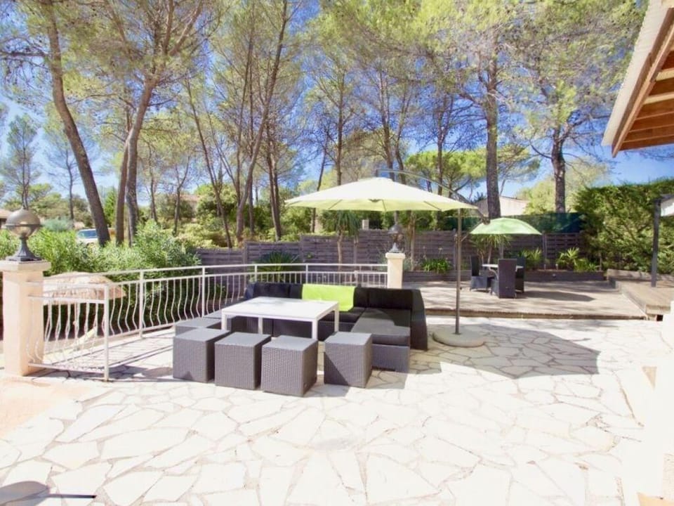 Cigales - Roquebrune-sur-Argens Hotel in Roquebrune-sur-Argens