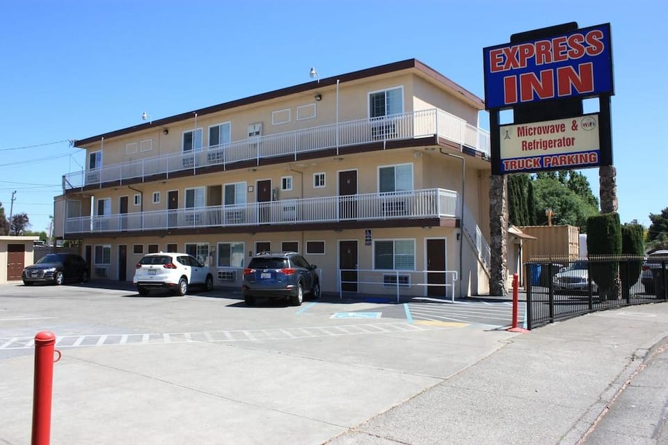 Express Inn Hotel in Vallejo