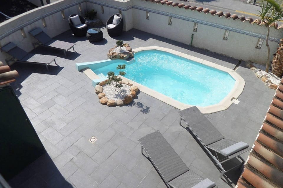 Logis Hotel Restaurant Les II Mas Hotel in Perpignan