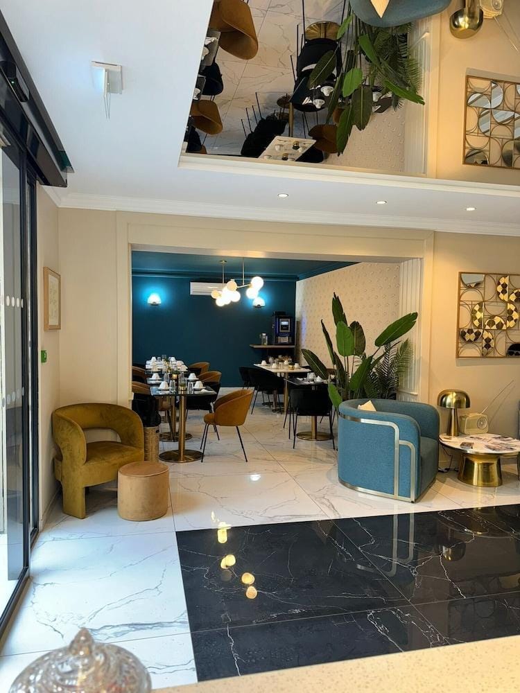 Hôtel La Caravelle Hotel in Aix-en-Provence