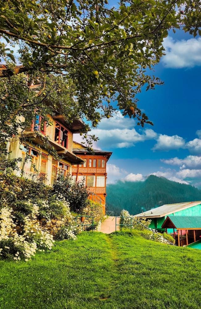 Banjara Retreat and Cottage Sojha Hotel in Himachal Pradesh