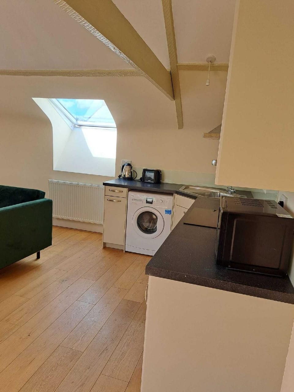Charming 1-bed Loft in Caerleon Hotel in Newport