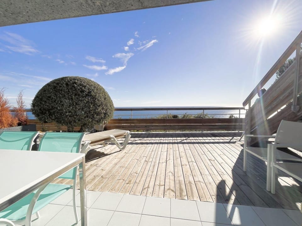 Sara Riviera Hotel in Cap-d'Ail