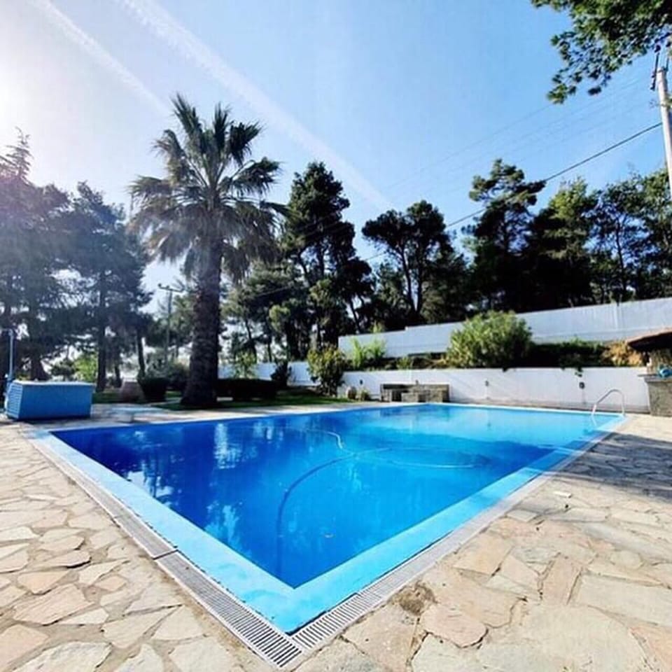 Remarkable 2-bed House in Varnavas Hotel in East Attica Regional Unit, Greece