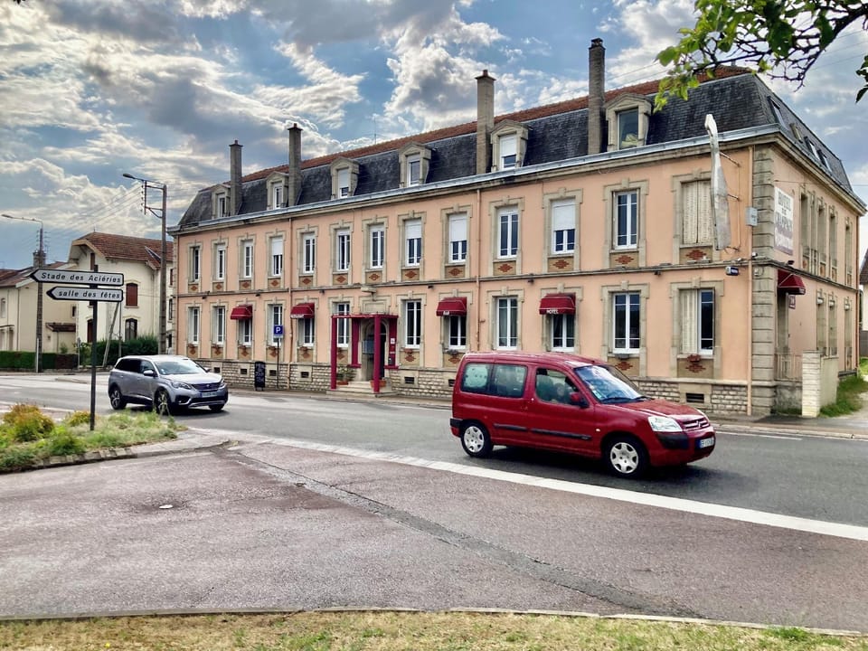Hôtel De Champagne Hotel in Saint-Dizier