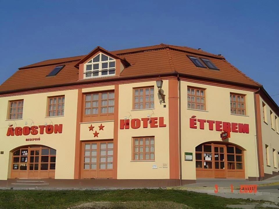 City Hotel Agoston Hotel in Hungary