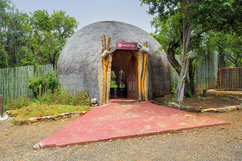 Warthogs Bush Lodge Hotel in Gauteng