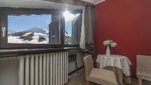 Hotel du Col Hotel in Sestriere