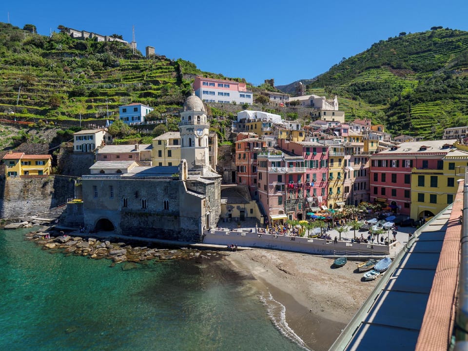 Casa Teresa with AC and Balcony Hotel in Vernazza