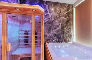 GENTILE SUITE & SPA VOMERO Hotel in Naples