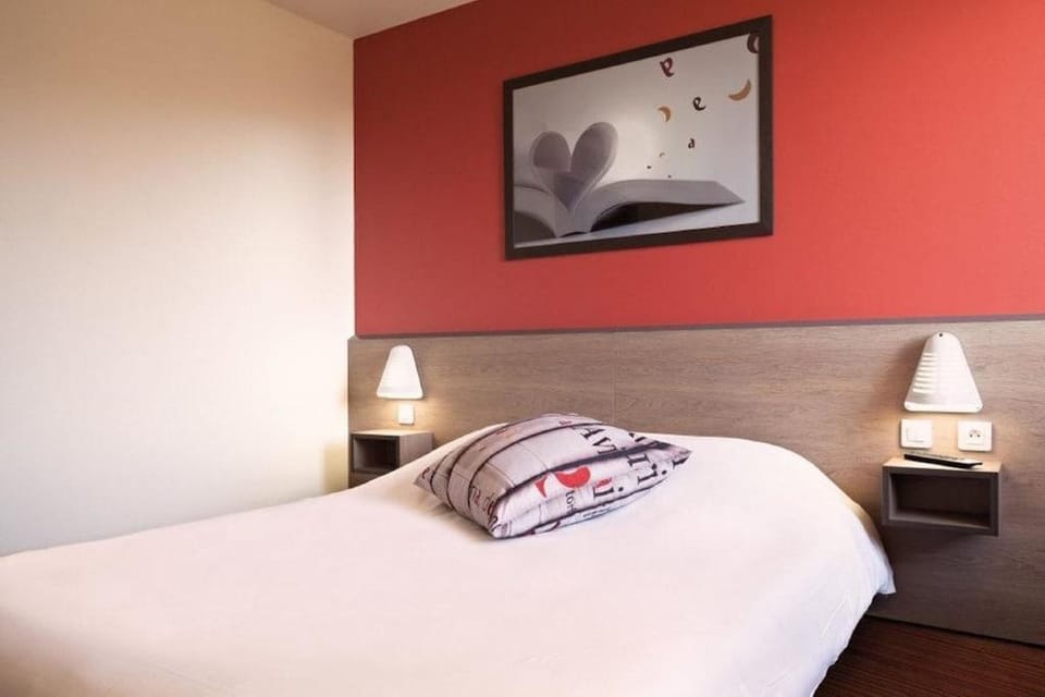 ACE Hôtel Troyes Hotel in Troyes