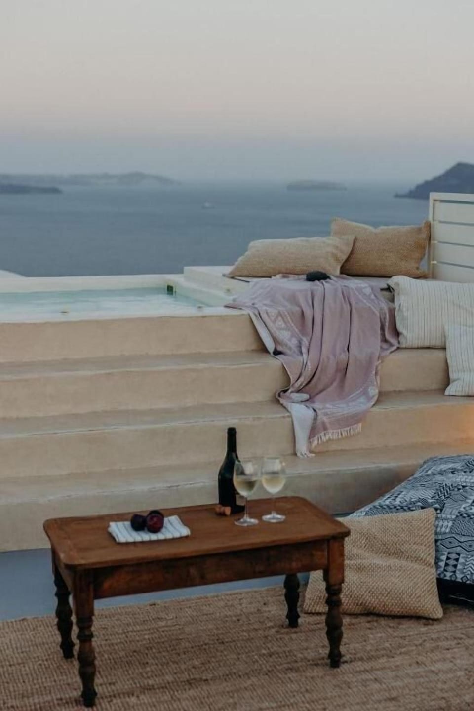 Spitia Santorini Hotel in Oia