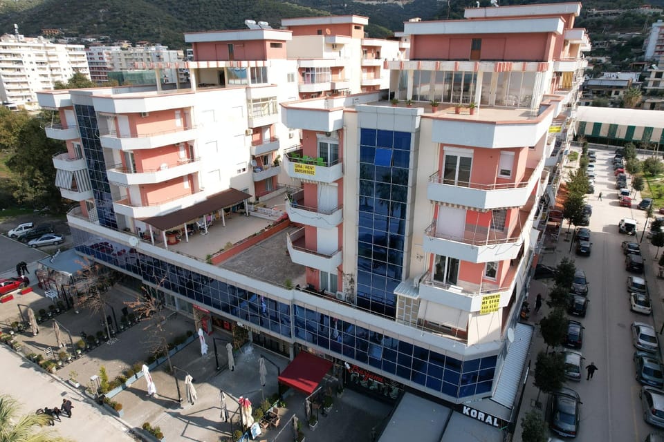 EL MAR HOTEL Hotel in Vlorë