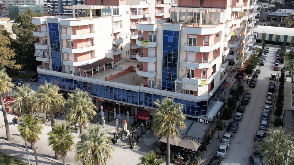EL MAR HOTEL Hotel in Vlorë