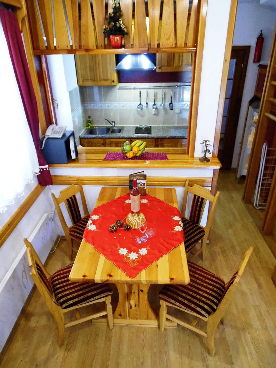 Kraljevi Konaci Zlatibor Hotel in Zlatibor