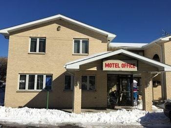 LA VILLA MOTEL Hotel in Illinois
