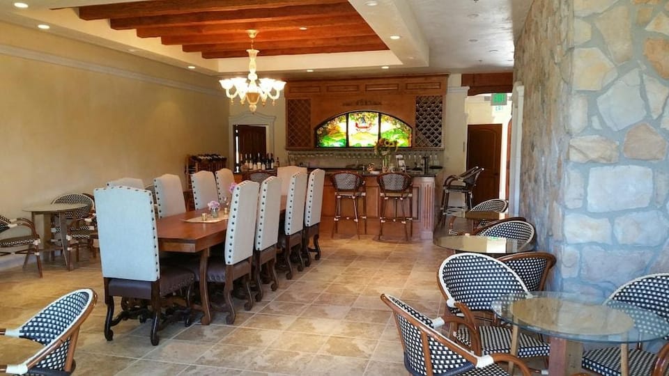 Thorn Hill Vineyard Villas Hotel in Clear Lake